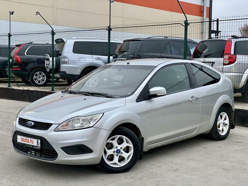 Форд фокус серебристый