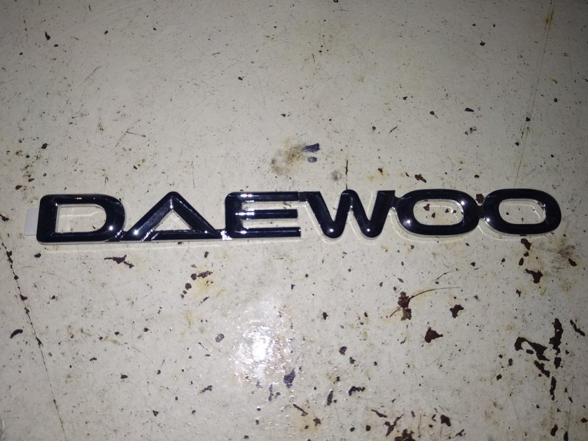 Daewoo логотип