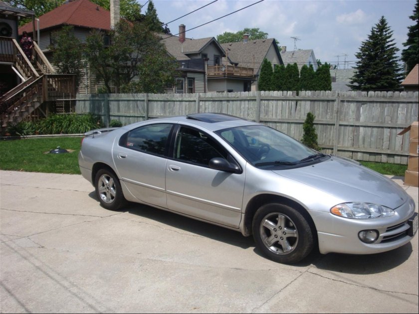 Додж Интрепид 2003