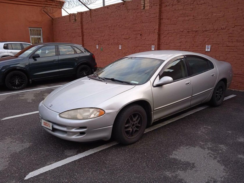 Dodge Intrepid 2.7 at, 2002