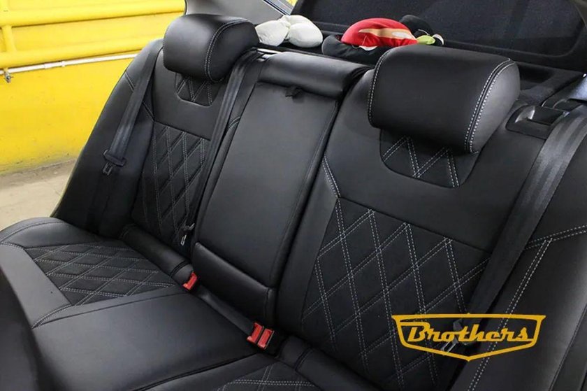 Каркасные чехлы из алькантары октавия а7