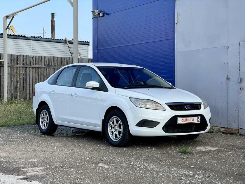 Форд фокус 2 Рестайлинг серебристый