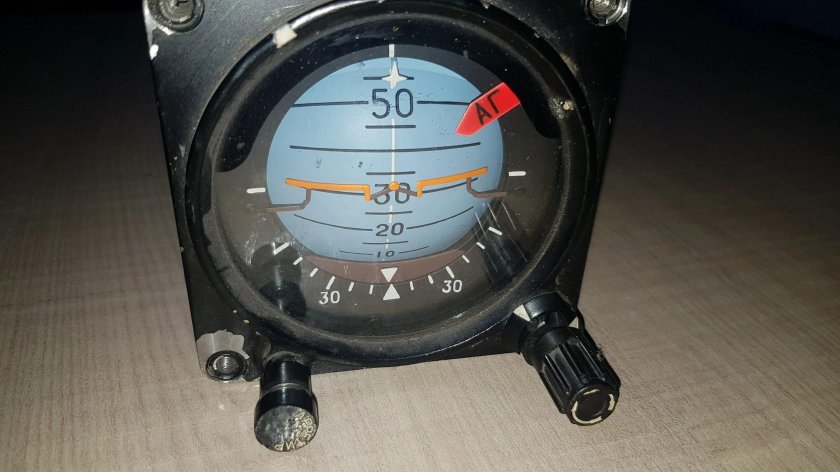 Авиагоризонт агр-72