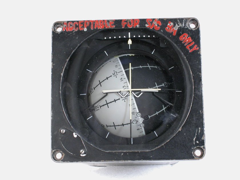 АГД-1 авиагоризонт