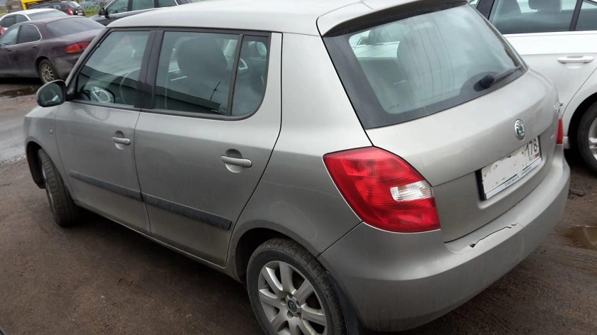 Шкода Фабия 2008