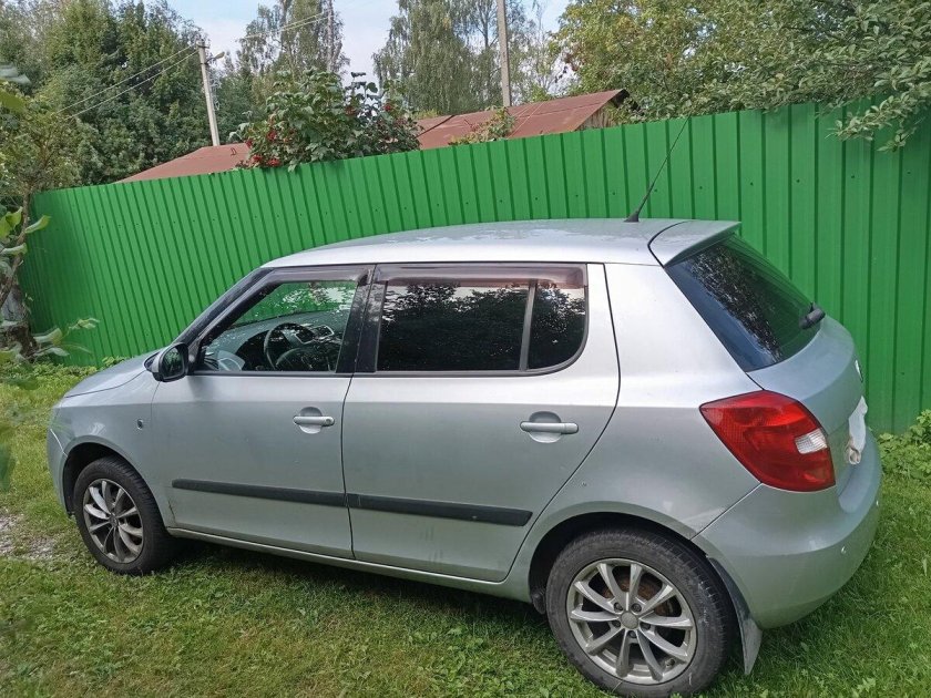 Шкода фабия 2