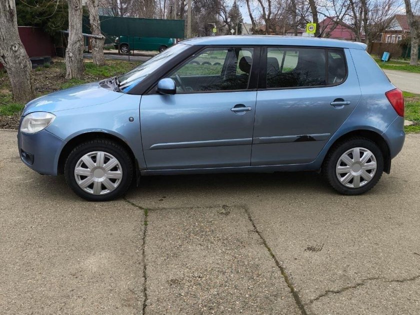 Шкода фабия 2008 хетчбэк