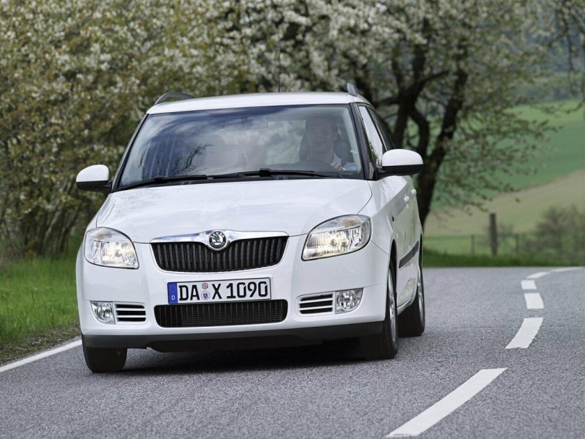 Skoda fabia 2007 2010