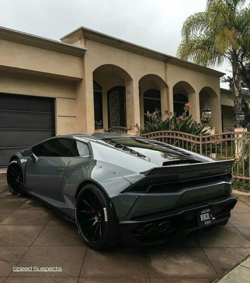 Lamborghini huracán sto grey