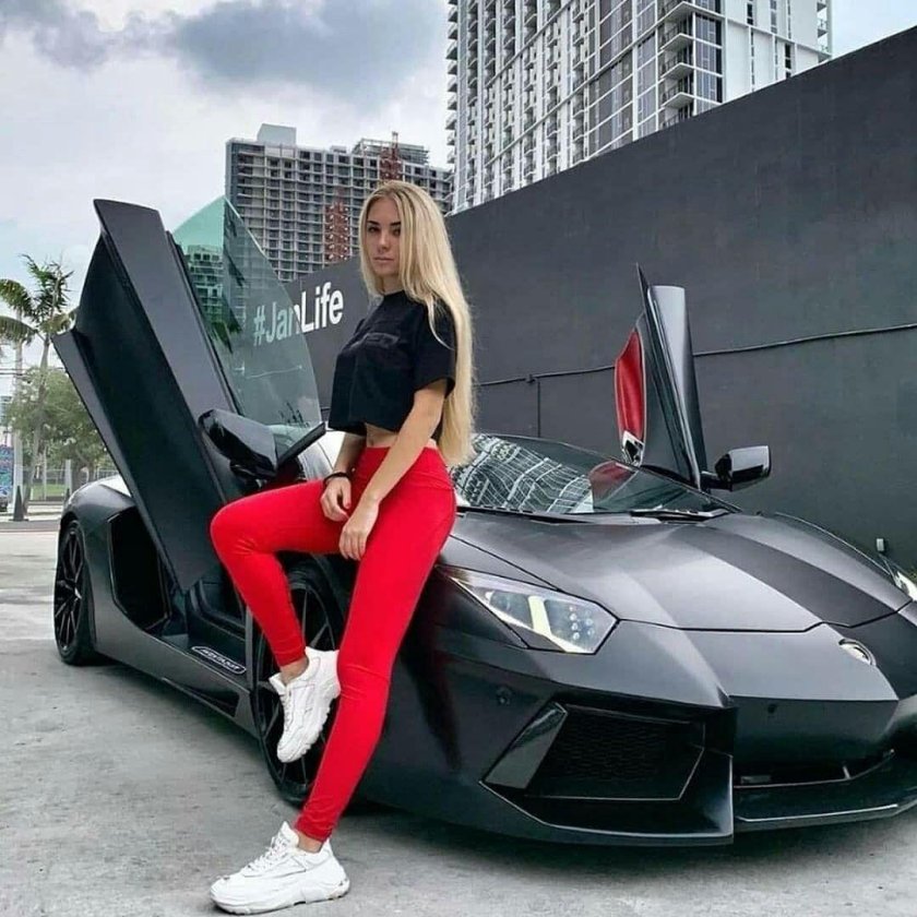 Анастасия Мазараки Ламборгини