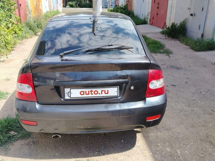 Серая лада приора