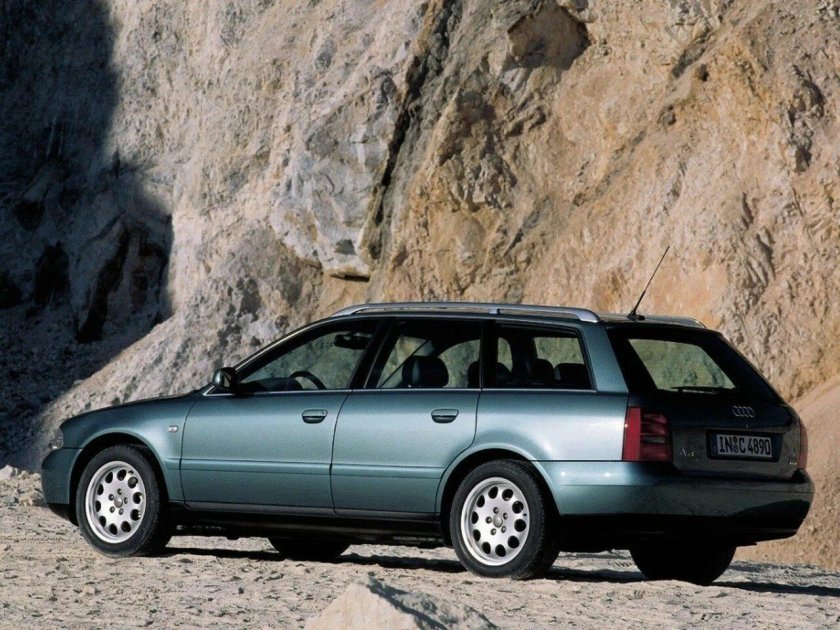 Audi a4 2001 универсал