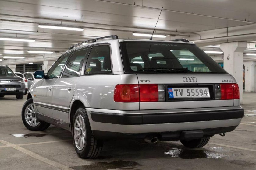 Audi 100 c4