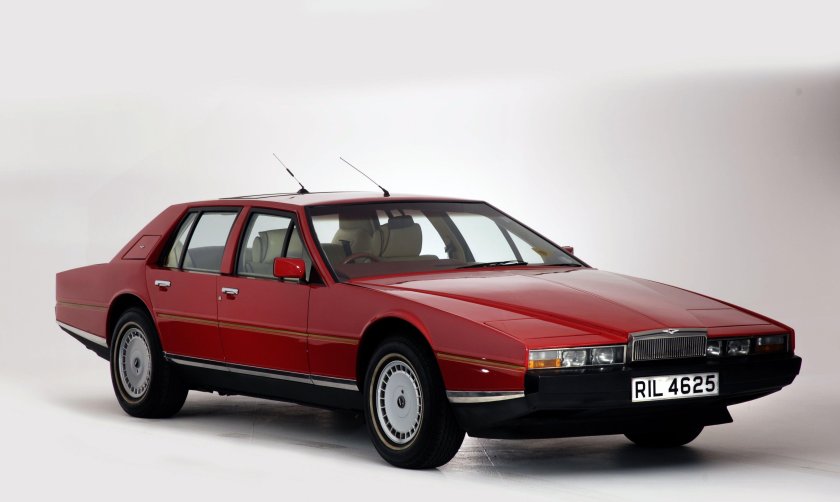 Aston Martin Lagonda 1976