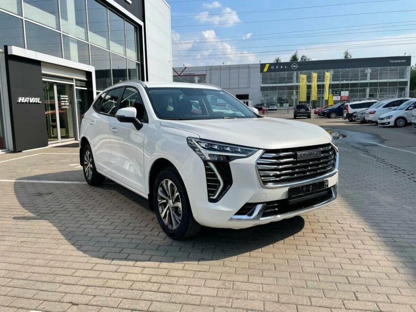Haval Jolion 2022 белый