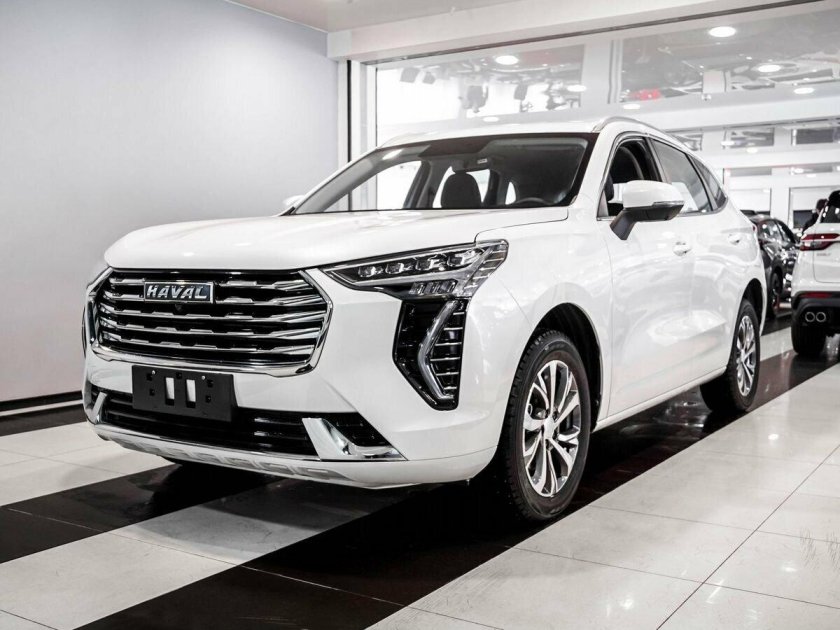 Машина haval jolion