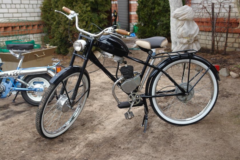 Мотовелосипед Рига 7