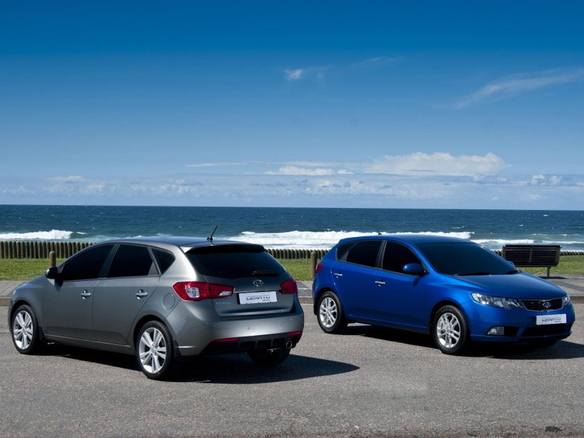 Киа Церато хэтчбек 2010