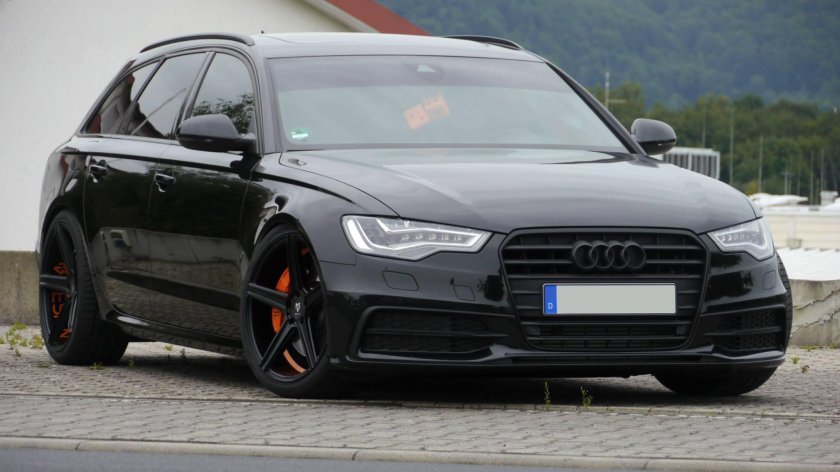 Audi a6 avant Black