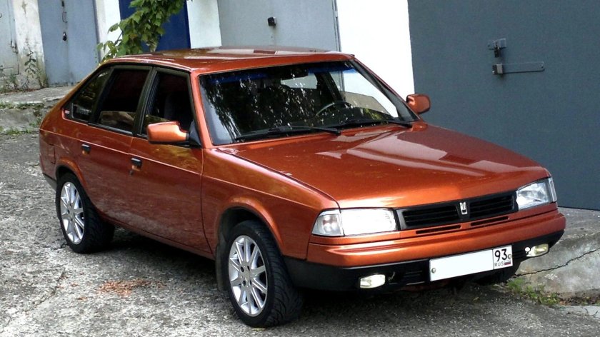 АЗЛК 2141 Святогор