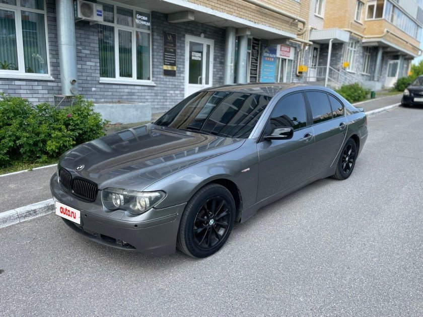 Бмв 7 серии 2002