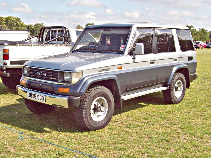Toyota Land Cruiser 1990