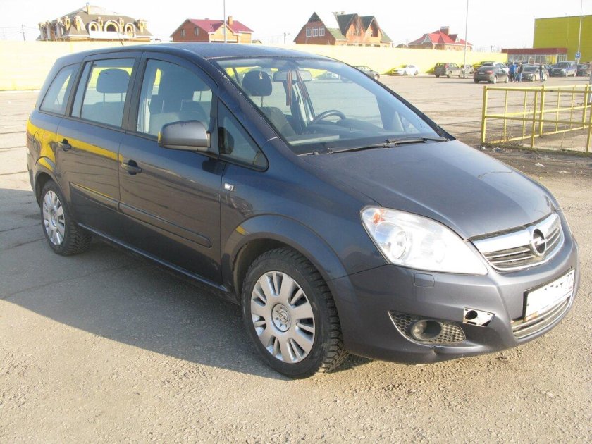 Opel Zafira 2010