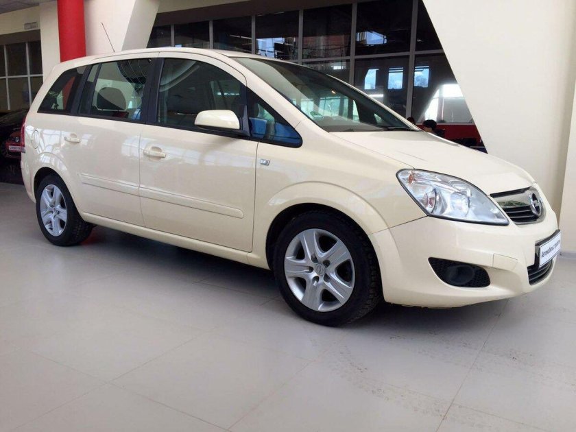 Opel Zafira 2010