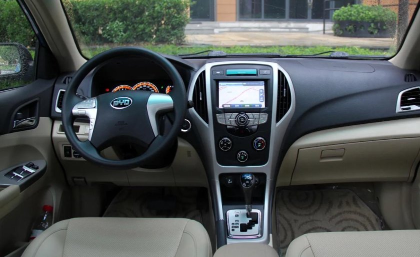 BYD f3 машина салон