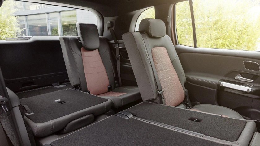 Мерседес EQB 350