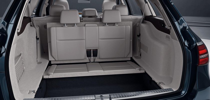 Семиместный универсал