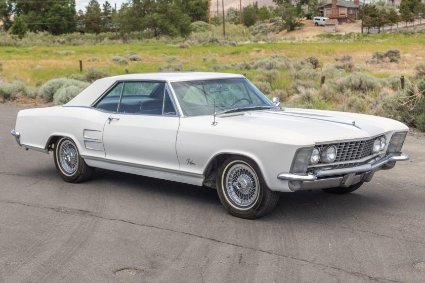 Buick riviera 1963