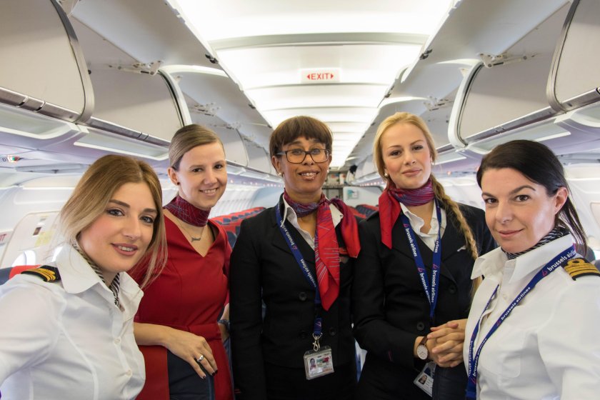 Austrian Airlines бортпроводники