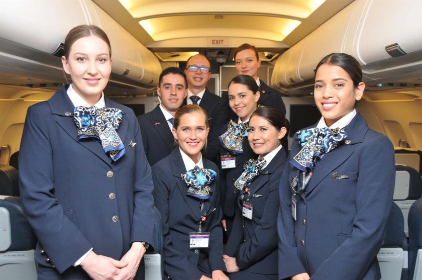 Стюардессы Туркиш Эйрлайнс