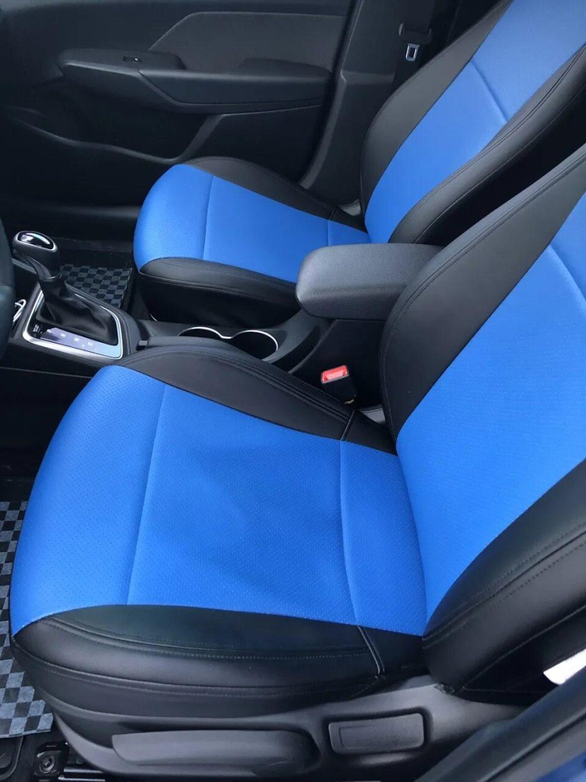 Чехлы на Хендай Солярис 2