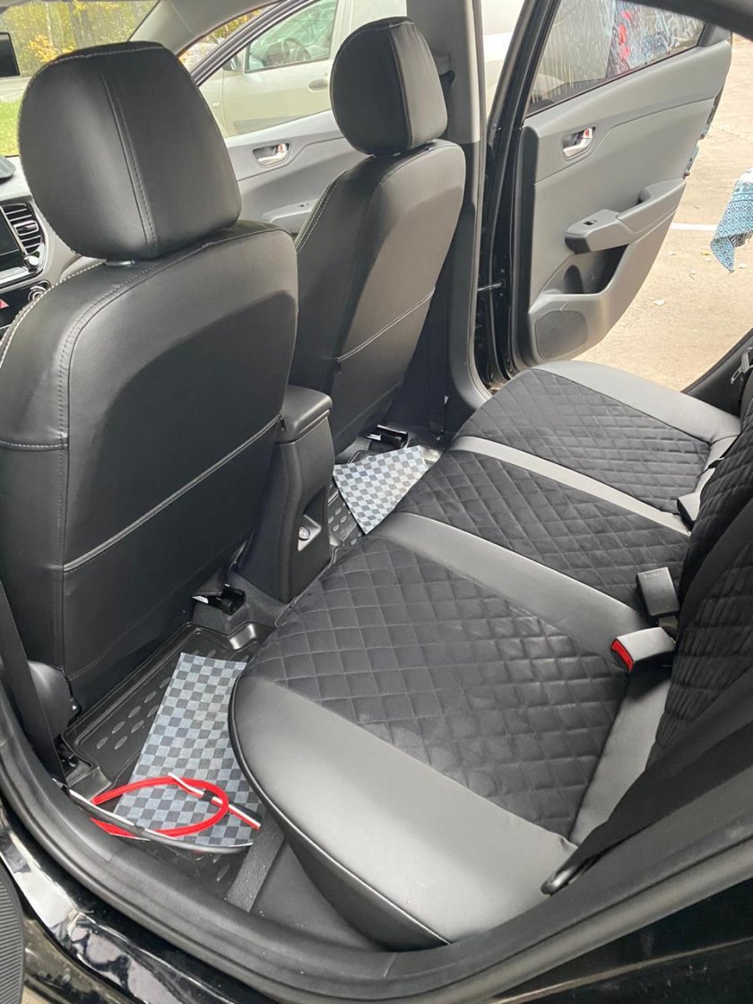 Чехлы на Хендай Солярис 2