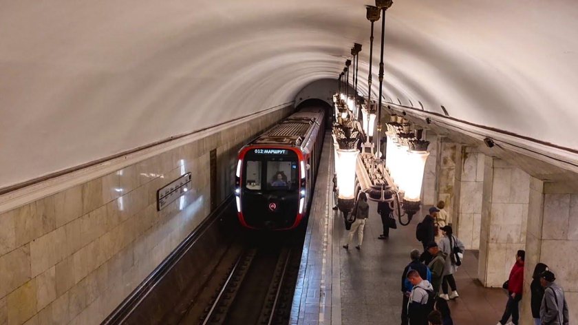 Метро поезд москва 2020
