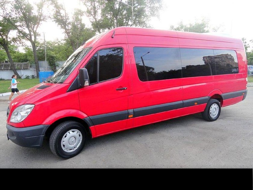 Спринтер красный