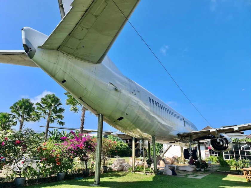 Заброшенный боинг 737 на бали