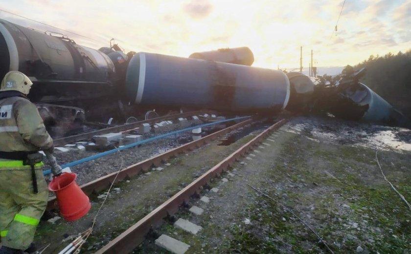 Новки 1 крушение поезда на станции