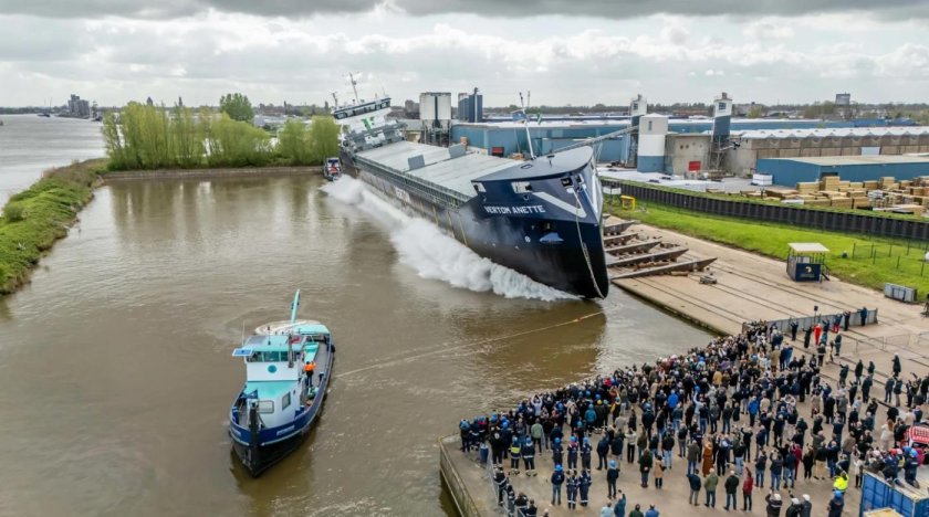 Thecla bodewes shipyards