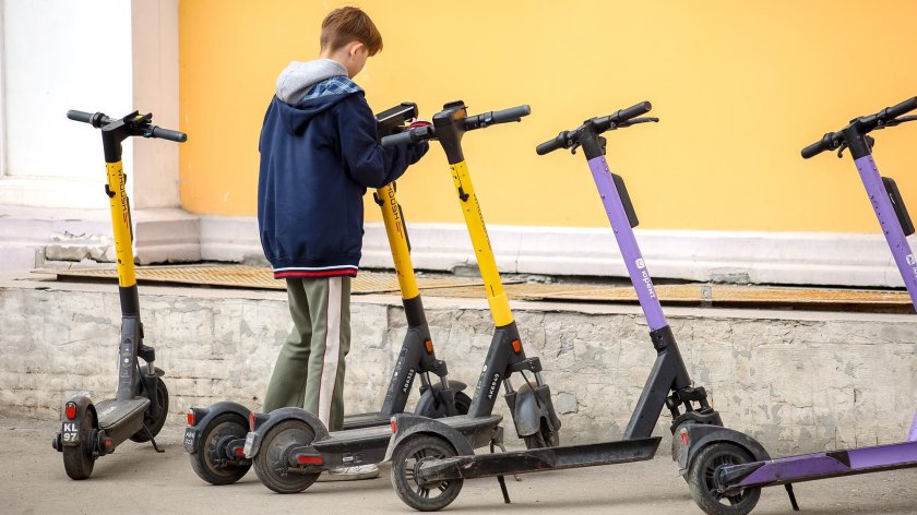 Самокат транспорт