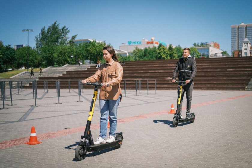 Электросамокат вождение