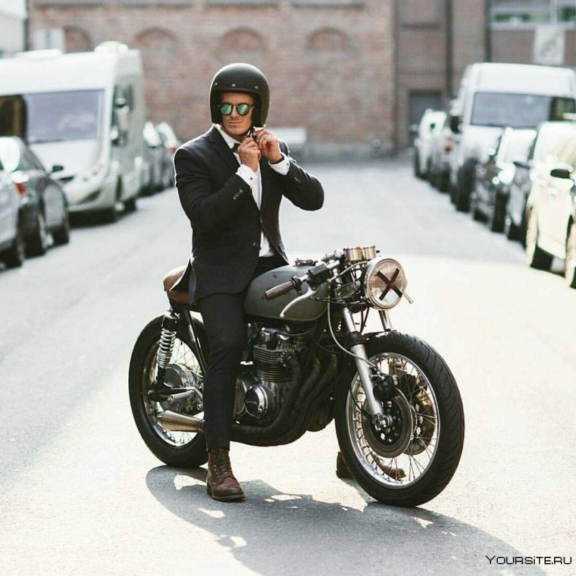 Стиль кафе рейсер