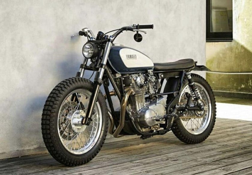 Yamaha tw200 Scrambler