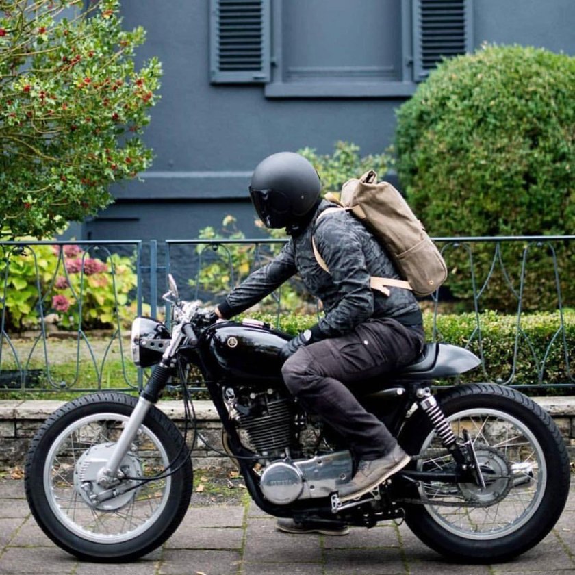 Yamaha sr400 Cafe Racer