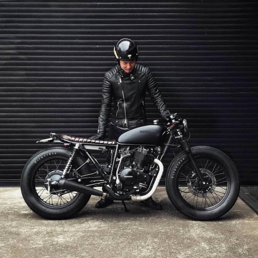 Honda CB 400 SS Cafe Racer