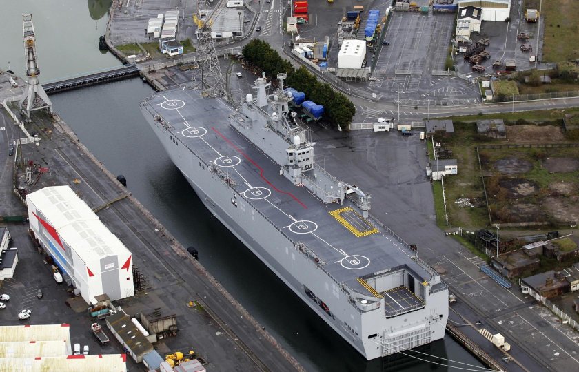 Мистраль вертолетоносец