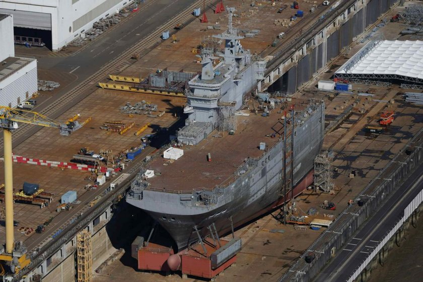 Завод залив вертолетоносцы