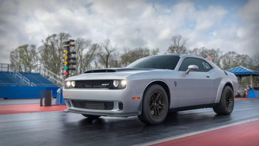 Dodge challenger srt demon 170